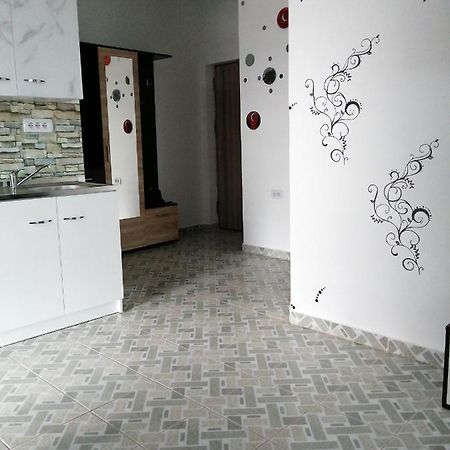 Appartement Adina à Năvodari Extérieur photo